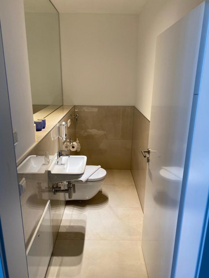 Sleep Inn Duesseldorf Suites 外观 照片